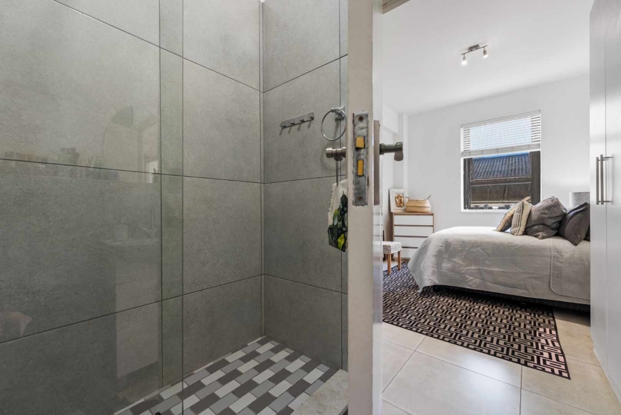 To Let 2 Bedroom Property for Rent in Cape Town City Centre Western Cape